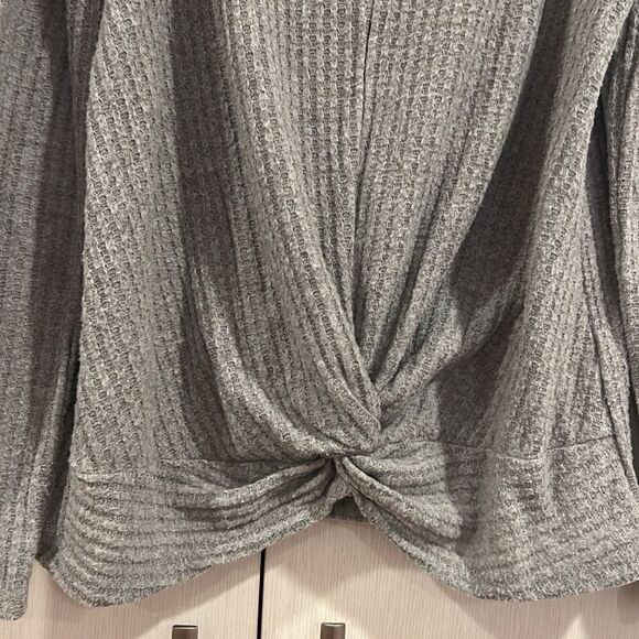 Soft Long sleeve - Picture 2 of 6